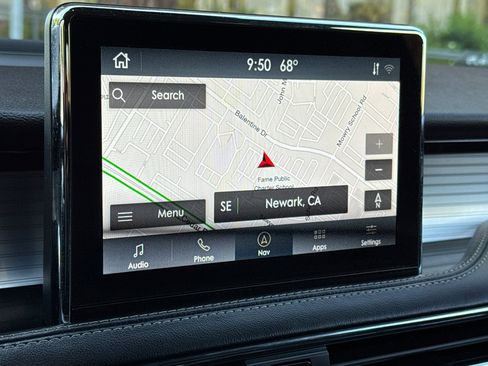 Used 2020 Lincoln Corsair FWD w/ Equipment Group 101A image 18