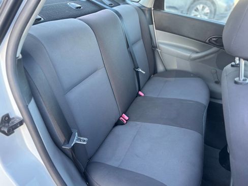 Used 2007 Ford Focus S image 12