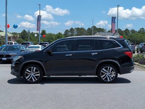 Used 2018 Honda Pilot Elite image 8