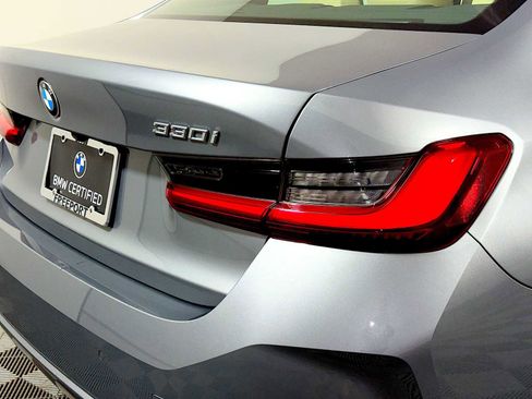 Certified 2023 BMW 330i xDrive Sedan w/ Driving Assistance Package AWD/4WD image 28