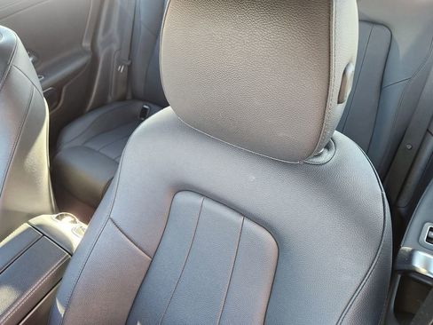 Used 2025 Mercedes-Benz CLA 250 4MATIC image 5