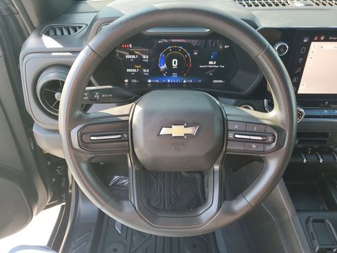 Used 2024 Chevrolet Colorado W/T image 26