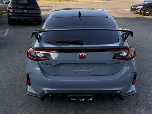 Used 2024 Honda Civic Type R image 16
