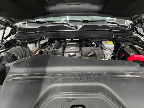 Certified 2024 RAM 2500 Limited image 19