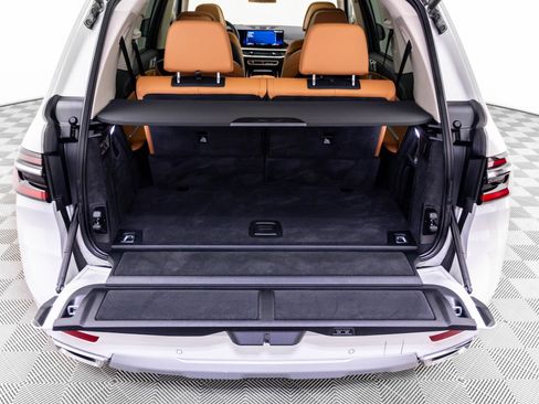 Certified 2025 BMW X7 xDrive40i w/ Premium Package AWD/4WD image 35