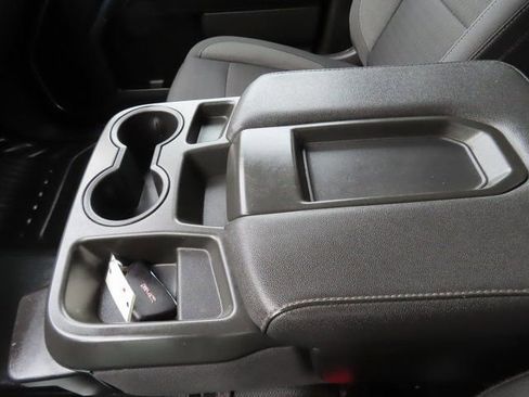 Used 2024 GMC Sierra 3500 SLE w/ SLE Convenience Package image 36