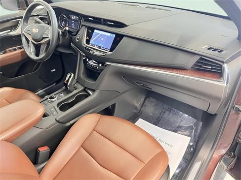 Certified 2023 Cadillac XT5 Premium Luxury w/ LPO, Floor Liner Package image 14