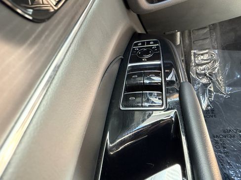 Used 2024 Cadillac Lyriq Sport RWD image 27