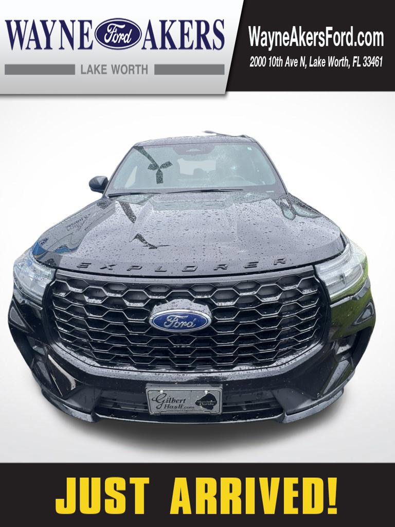 Used 2025 Ford Explorer ST-Line w/ Premium Package RWD image 1