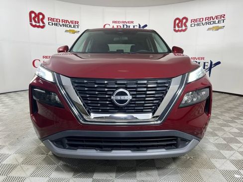 Used 2023 Nissan Rogue SV AWD/4WD image 2