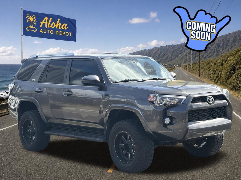 Used 2017 Toyota 4Runner SR5 AWD/4WD image 6