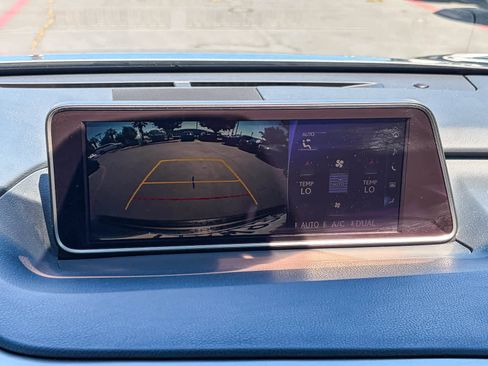 Used 2017 Lexus RX 350 AWD w/ Premium Package image 23