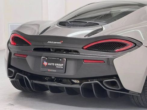 Used 2017 McLaren 570S RWD image 30