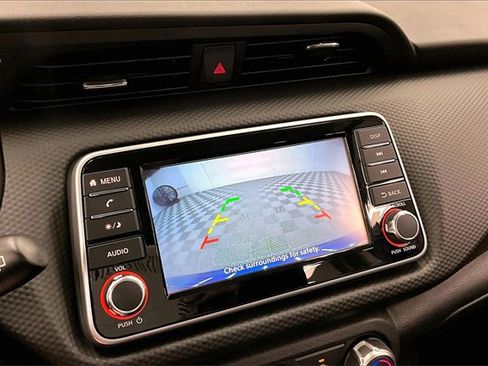 New 2025 Nissan Kicks Play S image 24