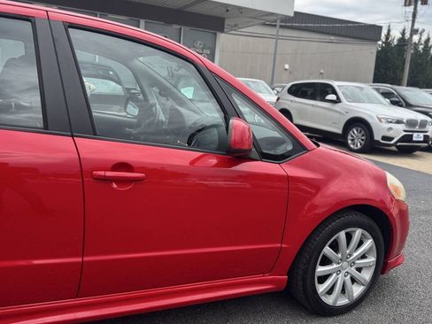 Used 2011 Suzuki SX4 Sportback FWD image 34