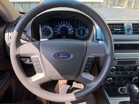 Used 2012 Ford Fusion SE FWD image 6