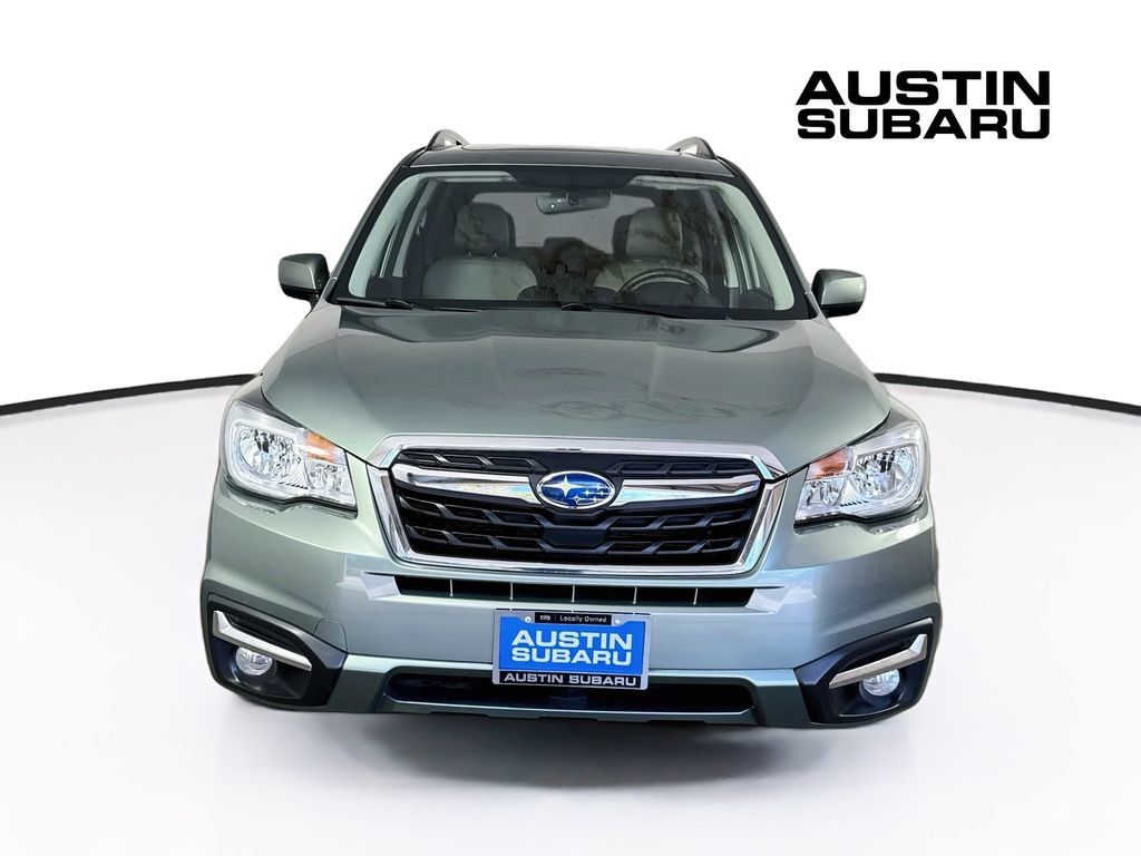 Used 2017 Subaru Forester 2.5i Limited AWD/4WD image 2