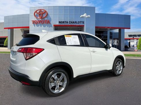 Used 2017 Honda HR-V EX-L image 7