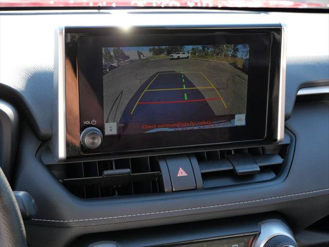 Certified 2025 Toyota RAV4 XLE AWD/4WD image 18