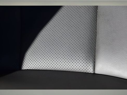 New 2025 Cadillac XT5 Sportv w/ LPO, Floor Liner Package image 32