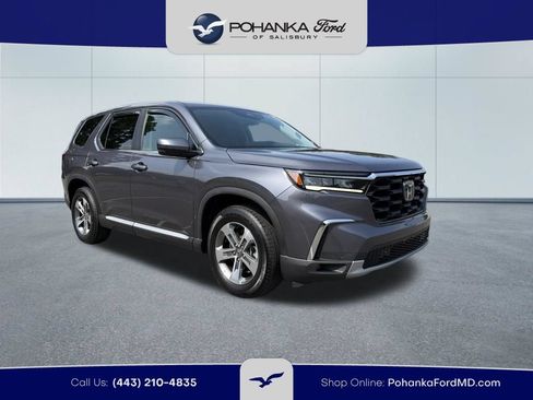 Used 2024 Honda Pilot EX-L image 4