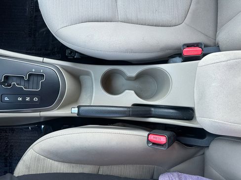 Used 2017 Hyundai Accent Value Edition image 41