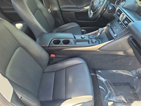 Used 2015 Lexus IS 250 image 18