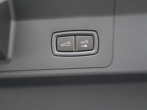 New 2026 Porsche Panamera image 18