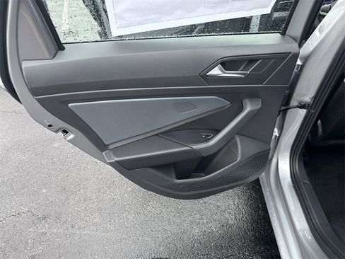 New 2026 Volkswagen Jetta SE image 26