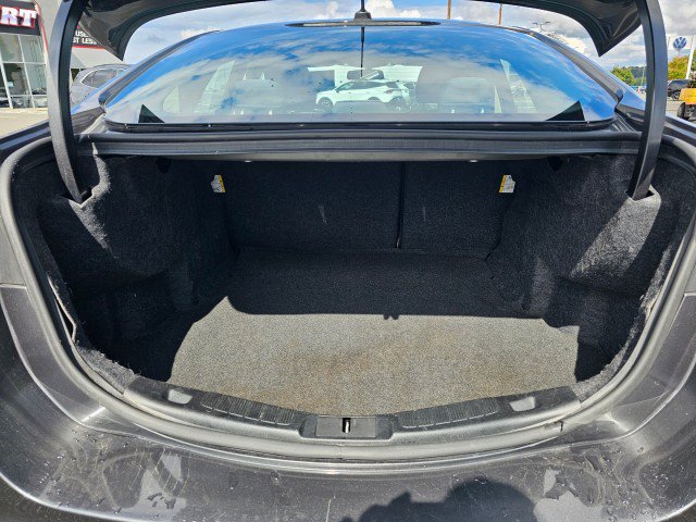 Used 2018 Ford Fusion SE w/ Fusion SE Technology Package FWD image 18