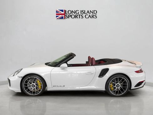 Used 2018 Porsche 911 Turbo S AWD/4WD image 15