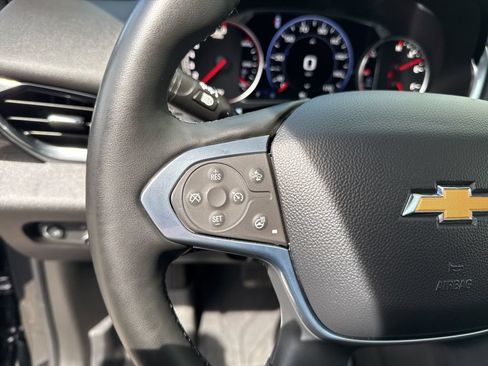 Used 2023 Chevrolet Traverse High Country AWD/4WD image 14