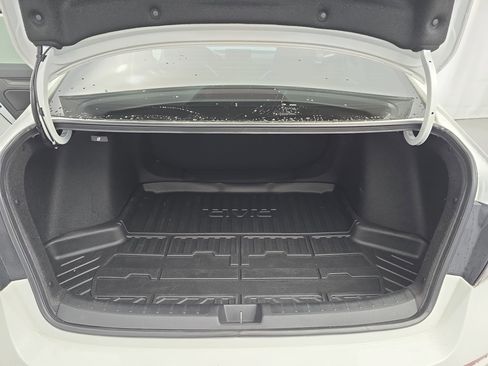 Used 2024 Honda Civic Sport image 12