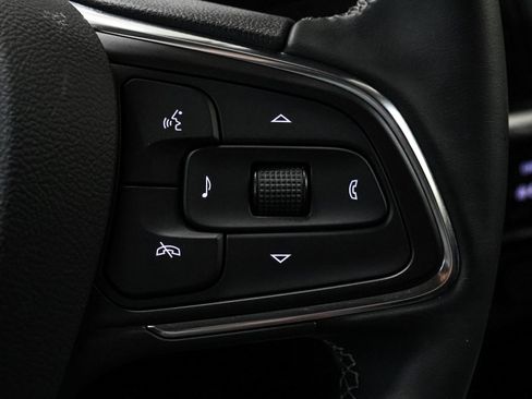 Used 2024 Buick Encore GX Avenir w/ Avenir Technology Package AWD/4WD image 38