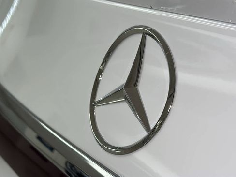 New 2026 Mercedes-Benz E 350 4MATIC Sedan image 9