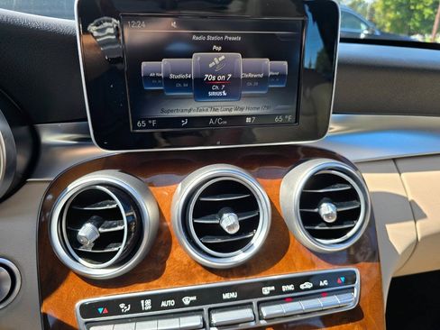Used 2015 Mercedes-Benz C 300 4MATIC Sedan image 16