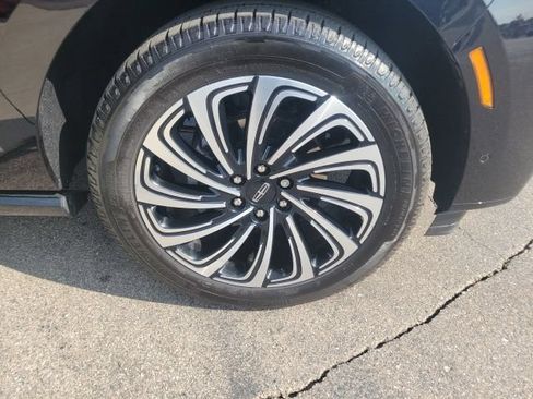 Certified 2025 Lincoln Navigator Black Label AWD/4WD image 20