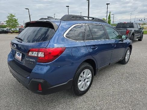Used 2019 Subaru Outback 2.5i Premium AWD/4WD image 5