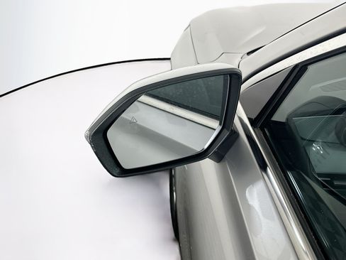Used 2025 Hyundai Palisade SEL FWD image 16