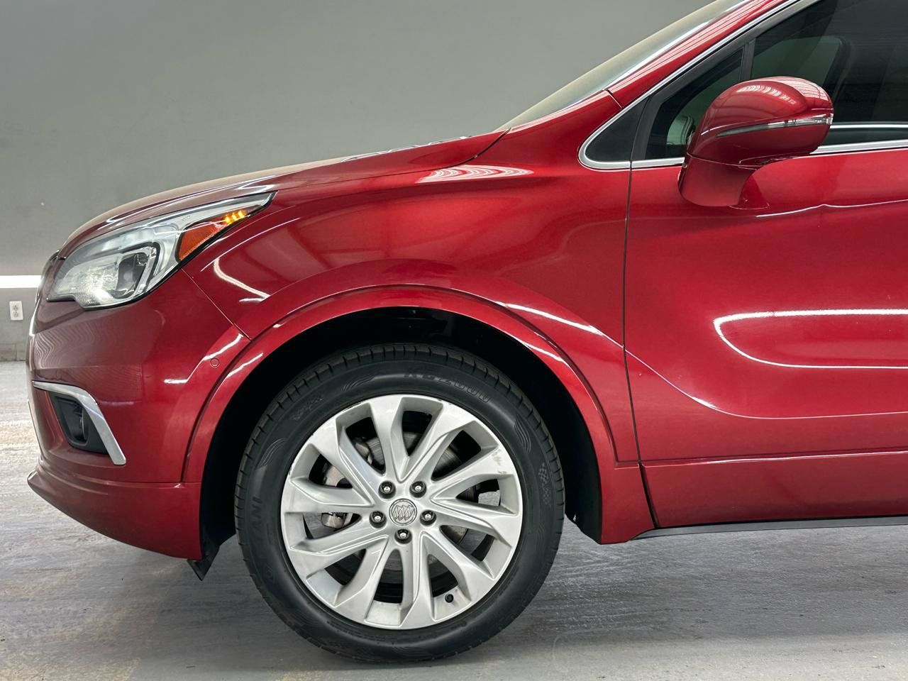 Used 2017 Buick Envision Premium w/ Driver Confidence Package AWD/4WD image 5
