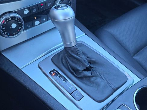 Used 2009 Mercedes-Benz C 300 Sedan image 34