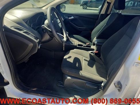 Used 2017 Ford Focus SEL FWD image 8
