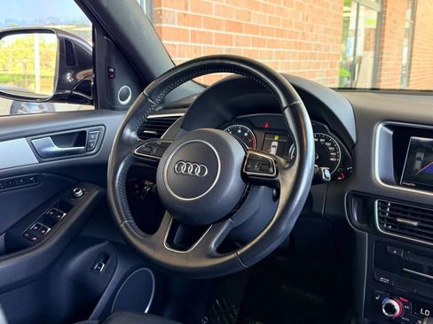 Used 2017 Audi Q5 2.0T Premium Plus w/ Technology Package AWD/4WD image 30