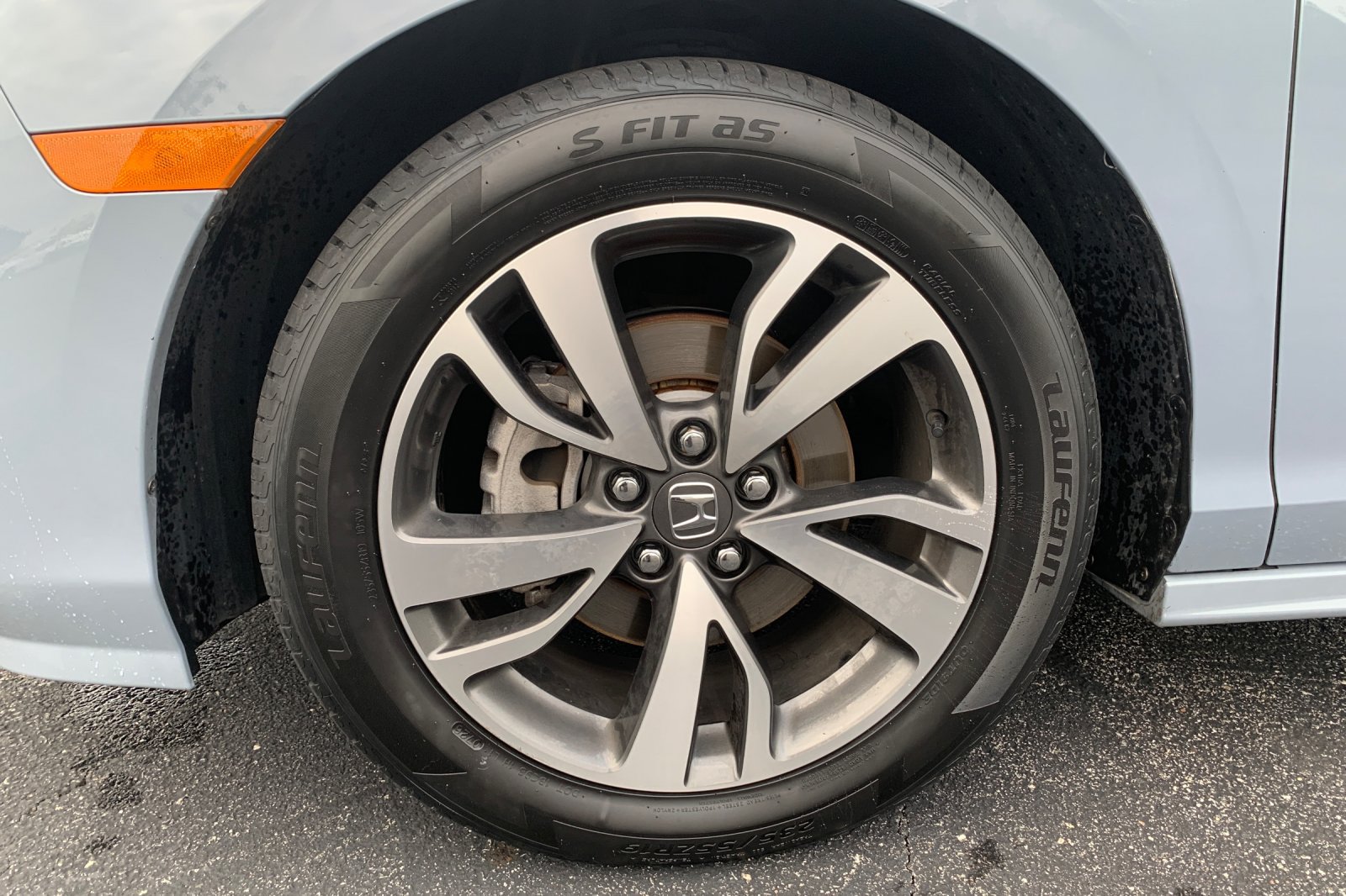 Certified 2024 Honda Odyssey Touring image 9