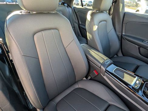 Used 2025 Mercedes-Benz CLA 250 image 26
