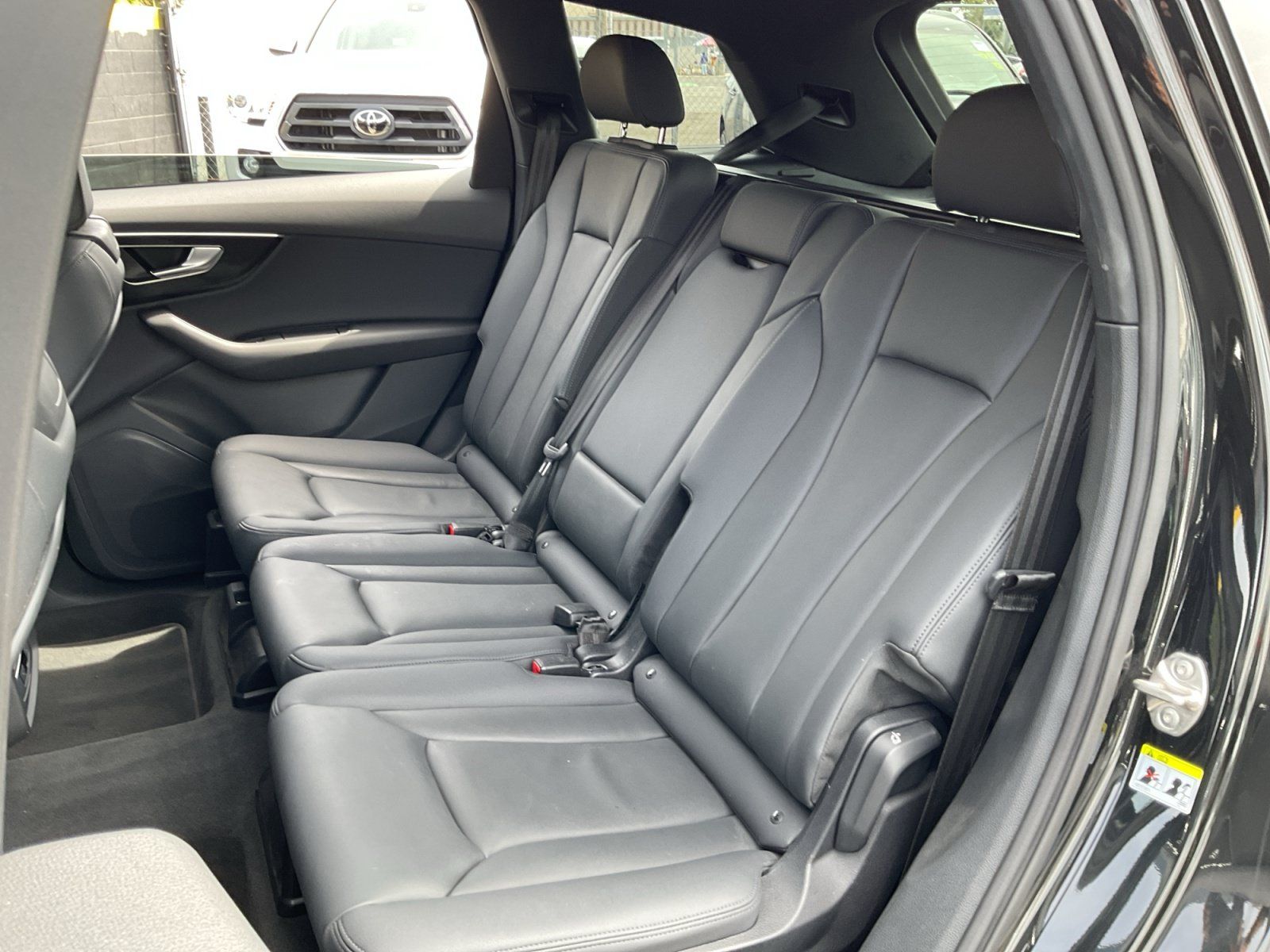 Used 2024 Audi Q7 2.0T Premium w/ Convenience Package AWD/4WD image 19