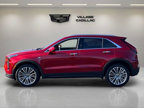 Used 2024 Cadillac XT4 Premium Luxury w/ Technology Package FWD image 2