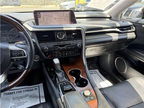 Used 2019 Lexus RX 350L FWD image 41