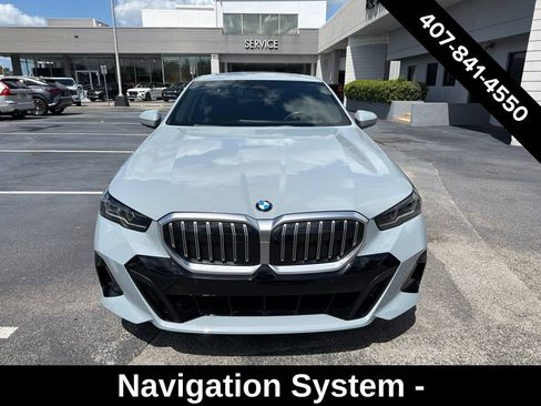 Used 2026 BMW 530i xDrive AWD/4WD image 2