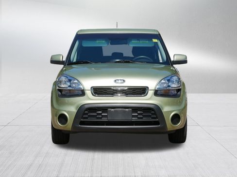 Used 2012 Kia Soul + FWD image 2